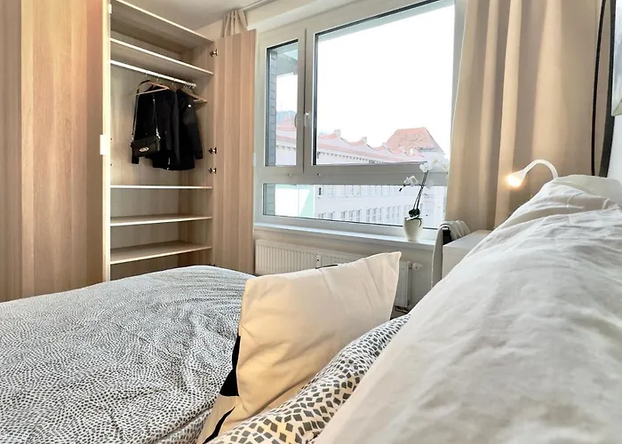 Yarn - Free Private Parking - Balcony With View - Shopping Mall Apartmán Bratislava