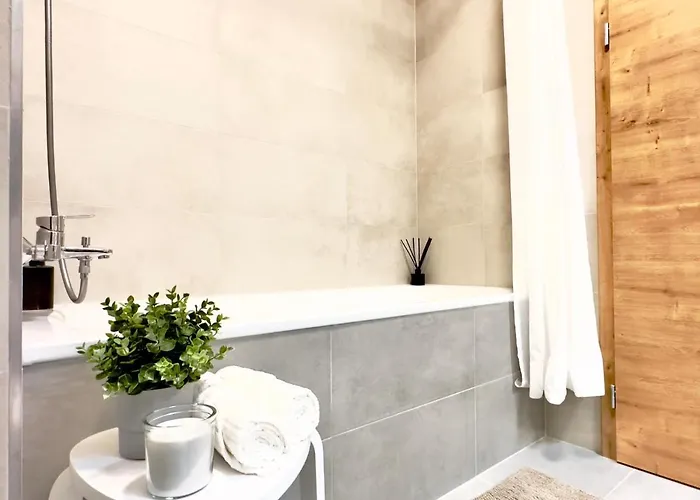 Yarn - Free Private Parking - Balcony With View - Shopping Mall Apartmán Bratislava