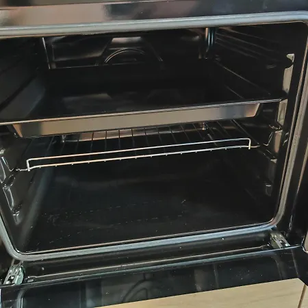 Yarn - Free Private Parking - Balcony With View - Shopping Mall Apartment Bratislava