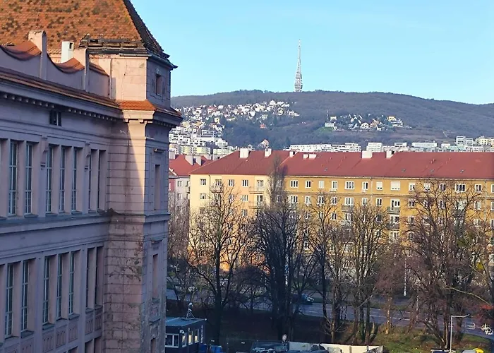 Yarn - Free Private Parking - Balcony With View - Shopping Mall Apartment Bratislava