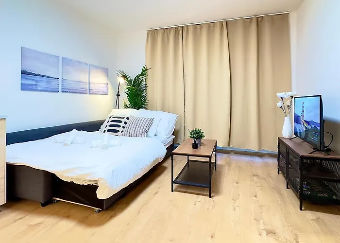 Yarn - Free Private Parking - Balcony With View - Shopping Mall Apartment Bratislava